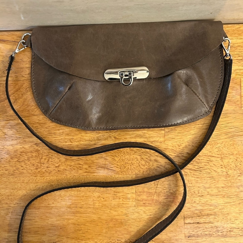 Chic Brown Leather Clutch